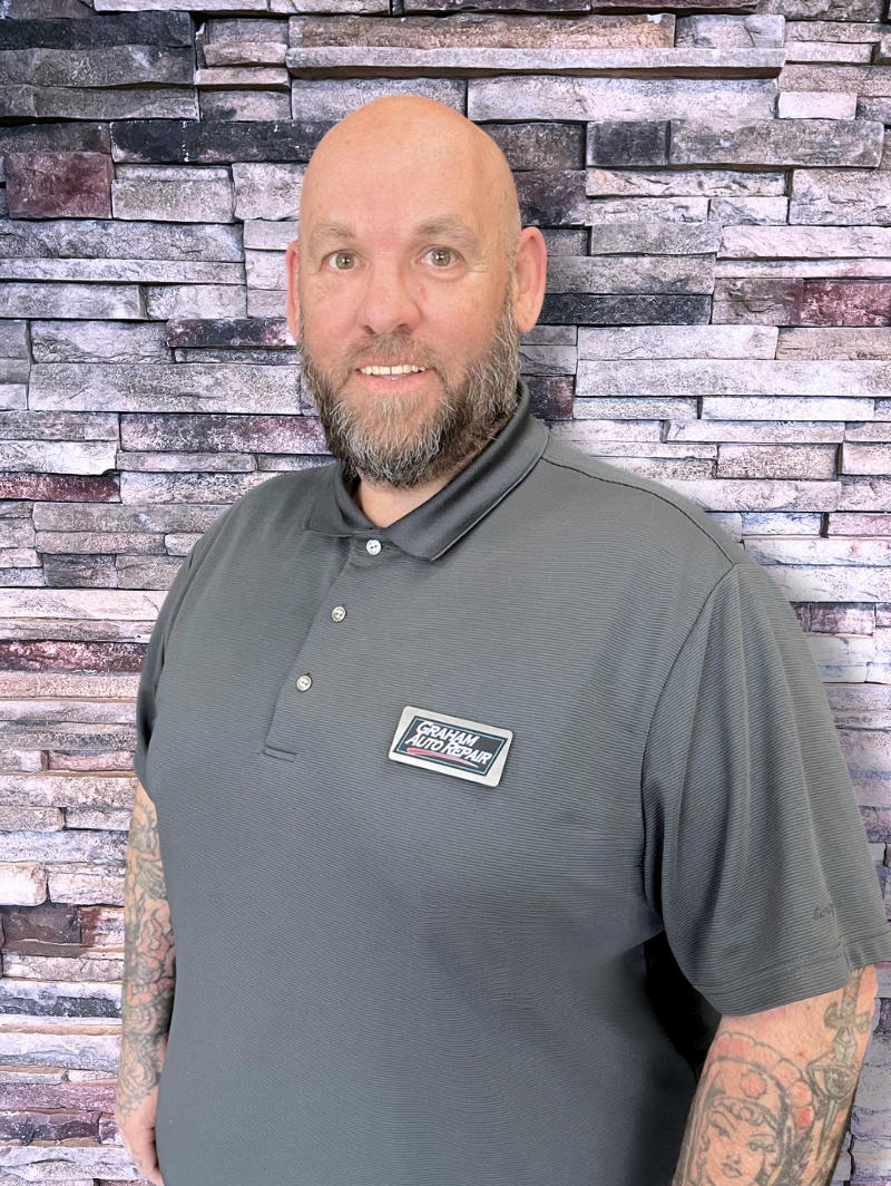Robert Yelm Store Manager at Graham Auto Repair in Yelm, WA
